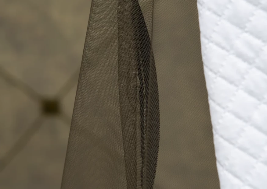 Палатка зимняя КУБ 4 камуфляж (трехслойная), с навесом, швы проклеены